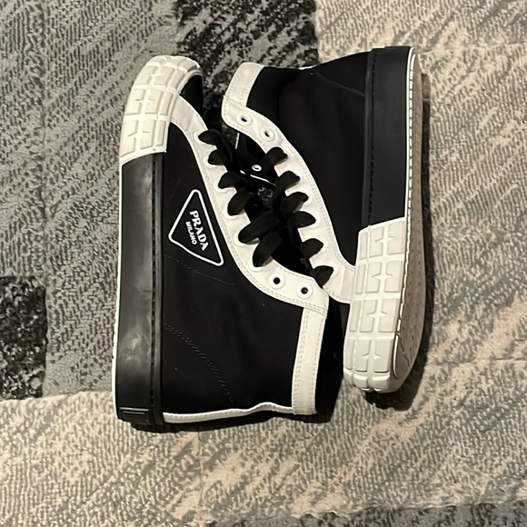 Condition-New - Picture 2 of 4